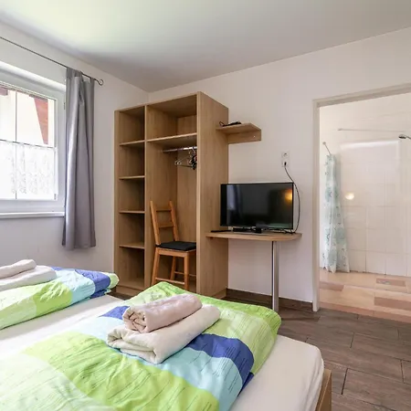 Haus Oliver 3 * Langenfeld