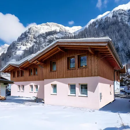 Semesterbostad Haus Oliver 3 Längenfeld